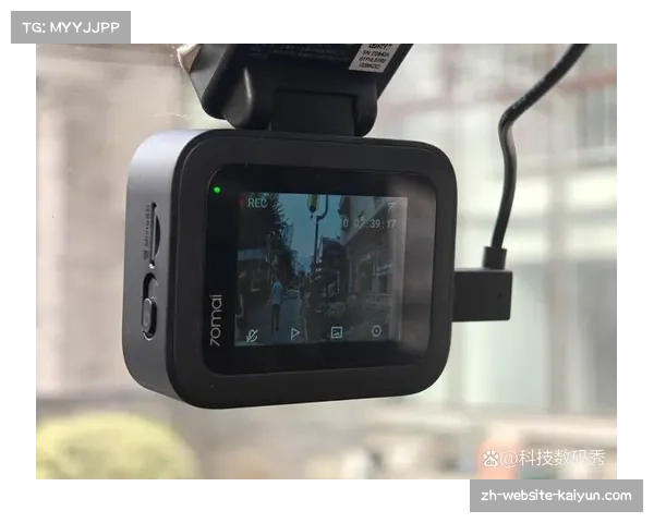 双目摄像头融合控制技术 精准捕捉网球轨迹速度与旋转角度 双目摄像头融合控制技术 精准捕捉网球轨迹速度与旋转角度