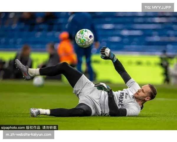 曼城穆里略门线解围挡出必进球 保级队众志成城守平局